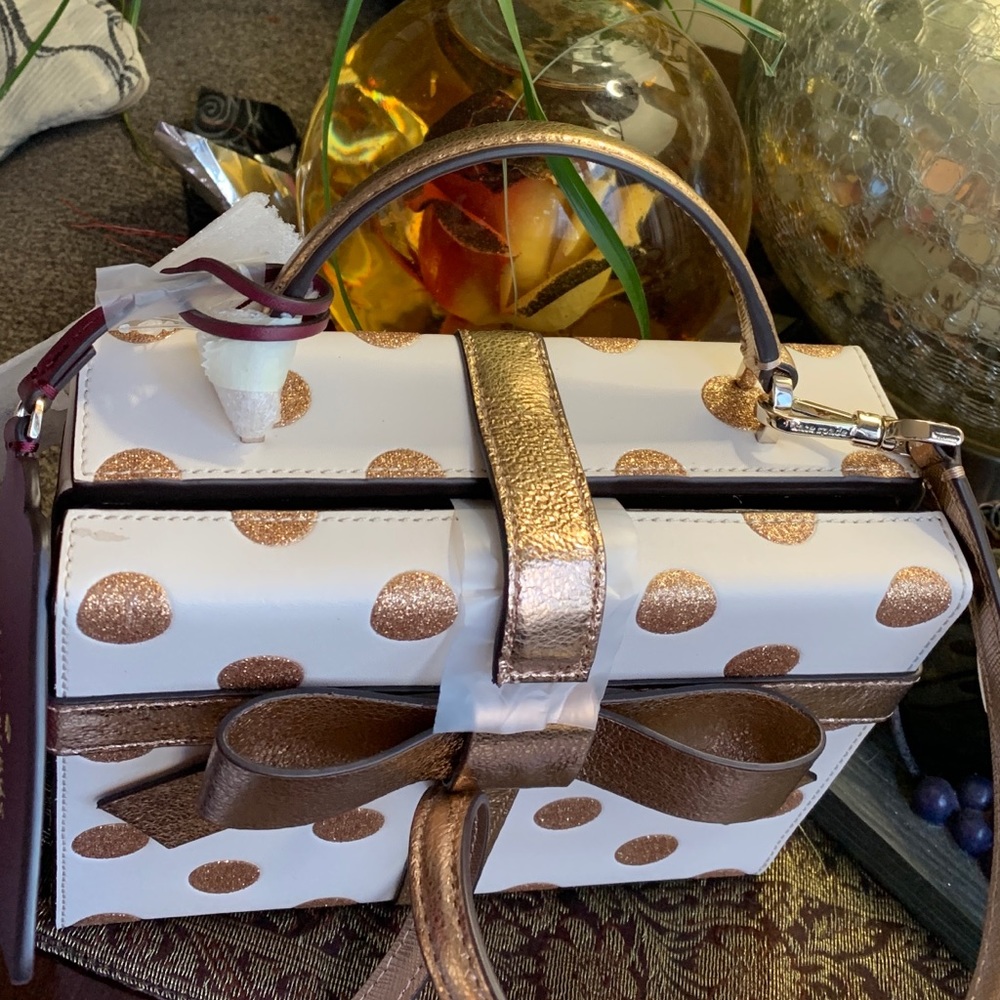 Authentic Kate spade dots glitter/leather gift box Crossbody/Satchel - Picture 4 of 13